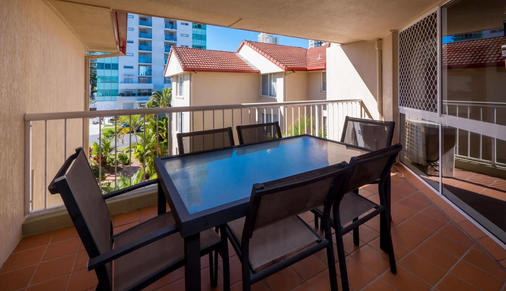 จูบิลี่วิว ฮอลิเดย์ อพาร์ตเมนท์ Aparthotel โกลด์โคสต์ ภายนอก รูปภาพ